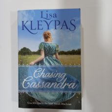 chasing cassandra-9780349407708